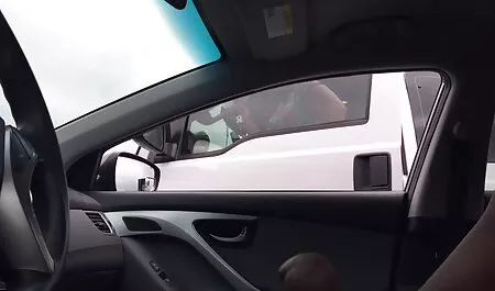 Elle a trompé son mari avec son voisin marc dorcel film x gratuit et brûle.