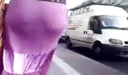 Belle-mère se fait défoncer. film x amateur hard