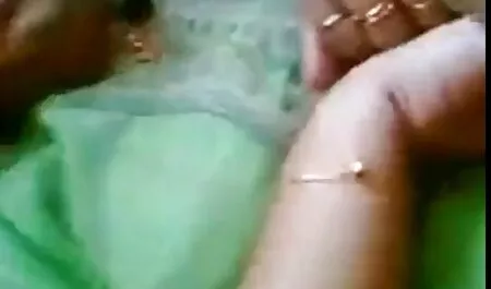 L'homme à la barbe qui video porno gratuit mere et fils persuade le pus.