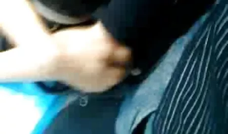 Lacey souffle profondément. extrait de video x amateur