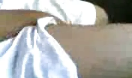 Un patron raciste baise un streaming film x vf employé noir.