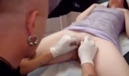 Un fan de baiser un blogueur dans le porno sex video gratuite cul.