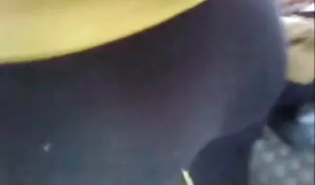 Les doigts bruns, les membres de vidéos x en streaming gratuit la jambe.