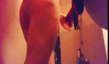 Offrez une banane et du sexe à regarder video porno streaming une fille.