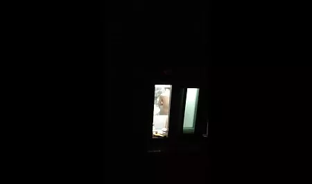 Mecha frappe quelqu'un dans film porno vf en streaming la salle de bain.
