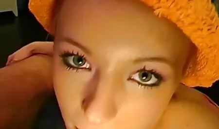 Les jeunes filles tressent avec des tukif video porno gratuite tresses de la taille du travail par la bouche.