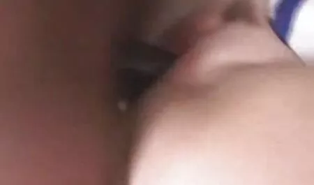 Elle film porno gratuit de marc dorcel baise son cul devant son mari.