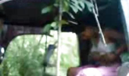 Une fille video courte porno gratuite Thaïlandaise.
