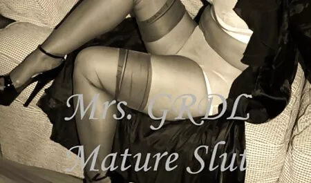 Frère a des relations film porno gratuit dorcel sexuelles avec sa soeur à la caméra.