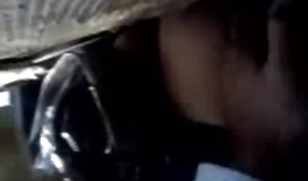 La police video x mature gratuit est venue à sa poitrine.
